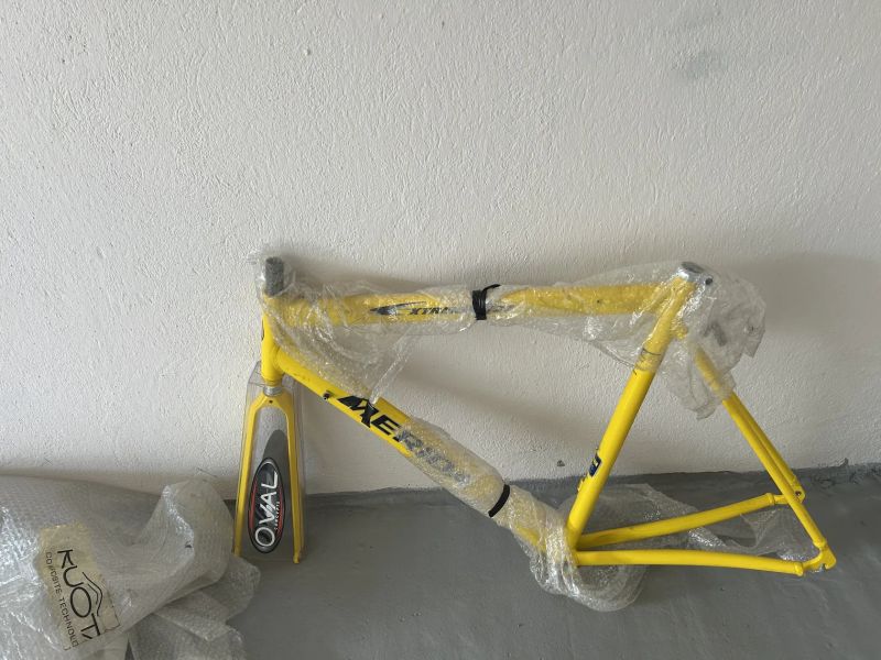 Nový silniční rám Merida Extreme + karbonová vidlice Oval (NOS) - vel. 60