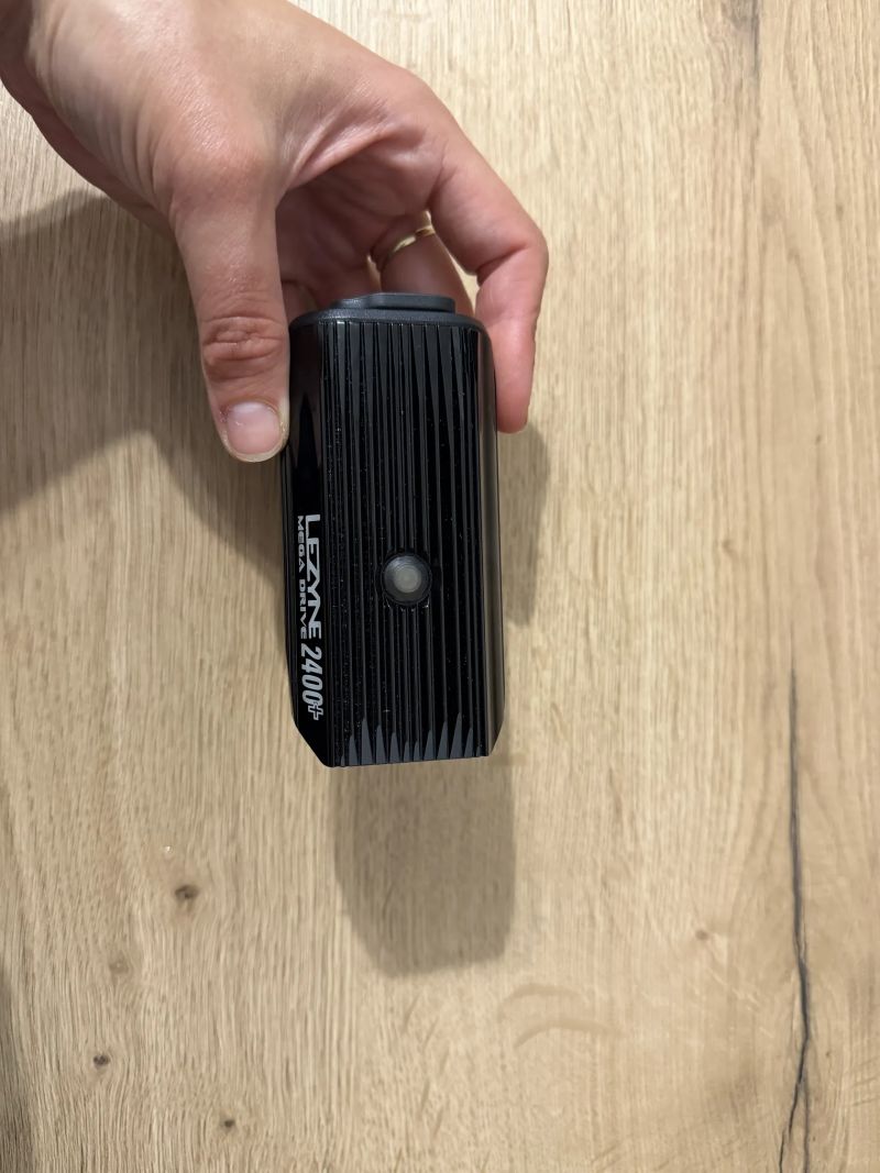 Lezyne Mega Drive 2400 - nepoužité 