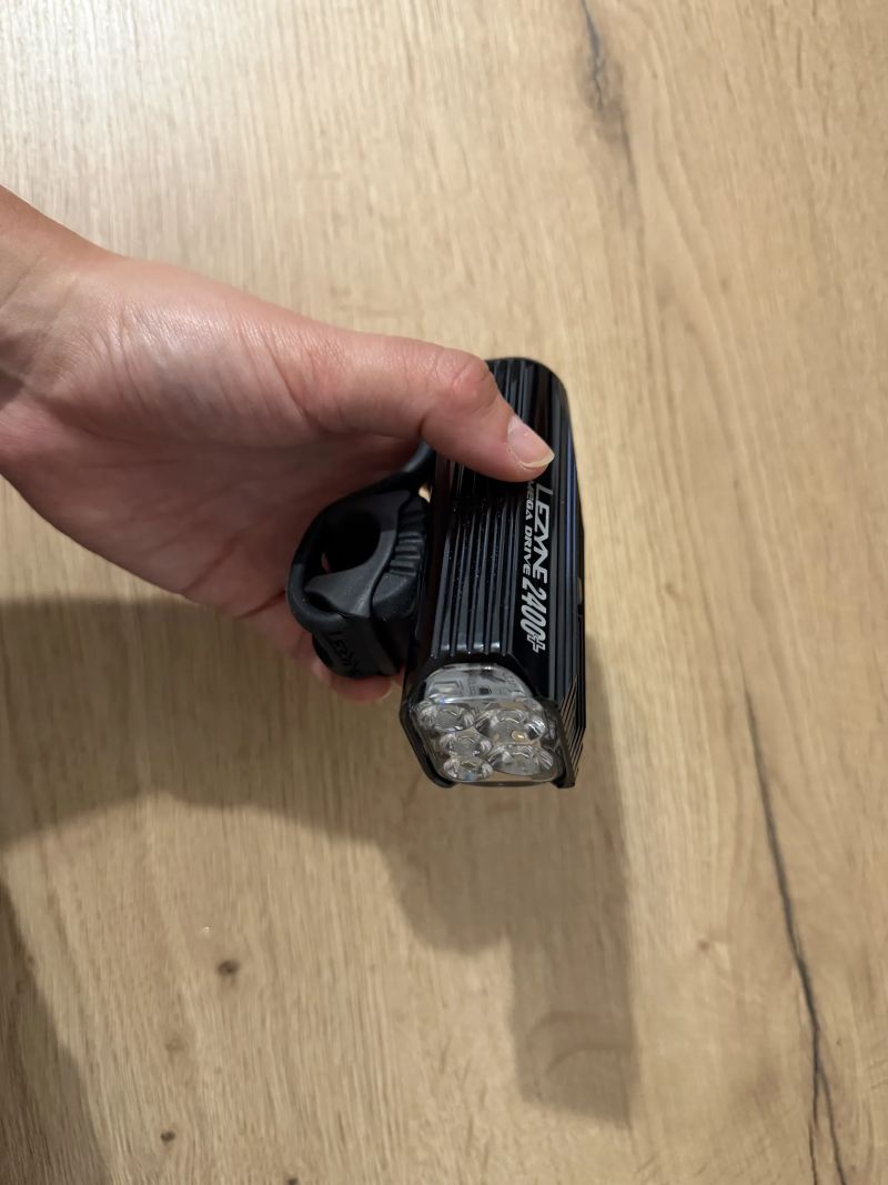 Lezyne Mega Drive 2400 - nepoužité 