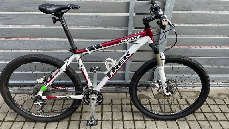 Trek 6700