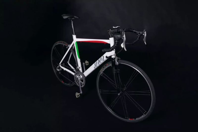 Šírer Delta Custom Series
