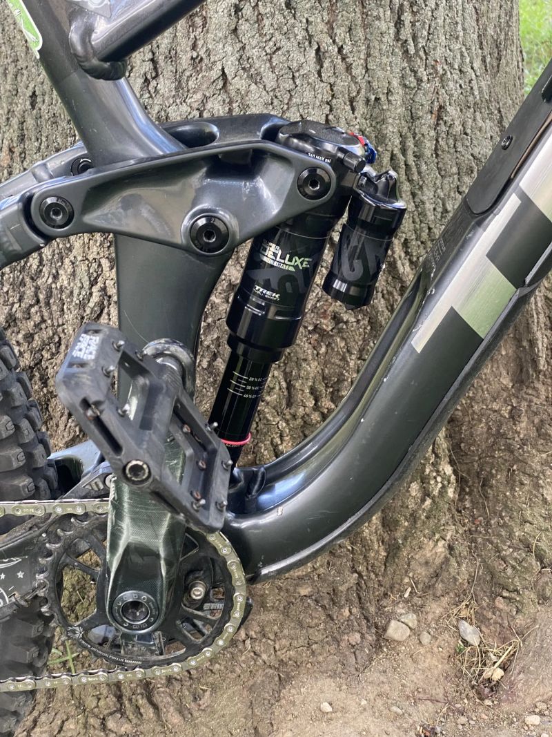 Trek slash 8 2022
