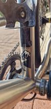 Allroad kolo Kinesis GF Ti Disc 60 – titanový rám, 1x11, osazení SRAM Force, top stav