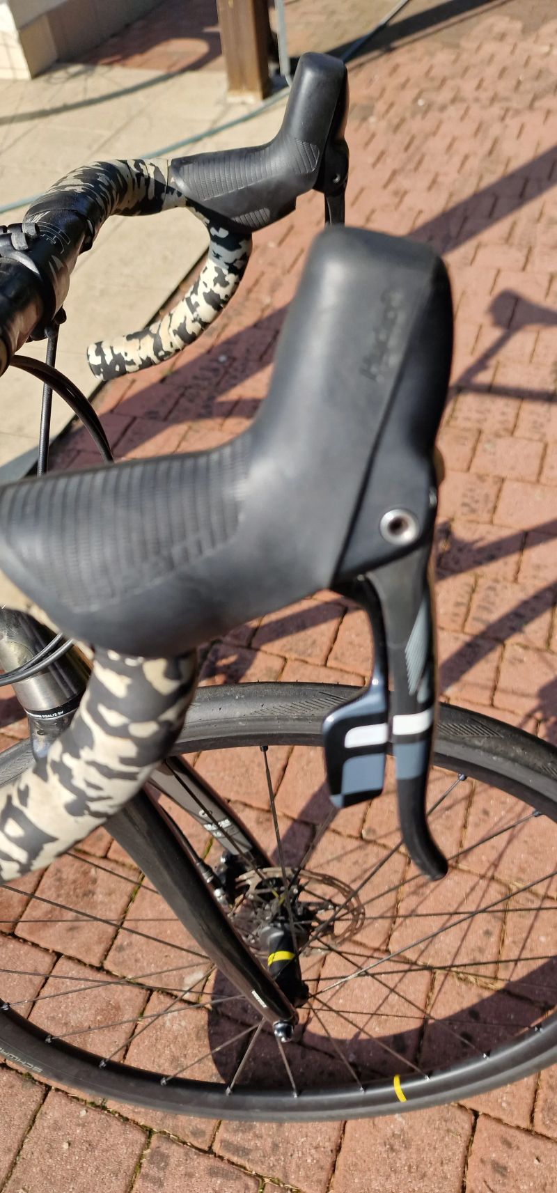 Allroad kolo Kinesis GF Ti Disc 60 – titanový rám, 1x11, osazení SRAM Force, top stav