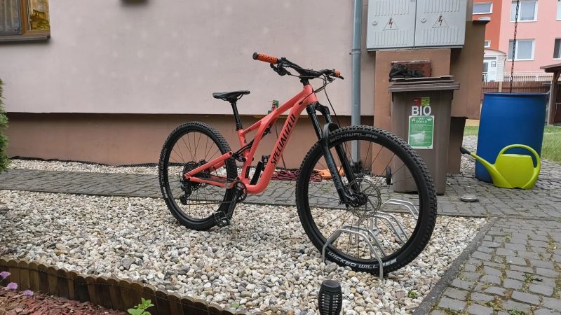 Specialized Stumpjumper | GX Eagle, čtyřpístkové brzdy Shimano SLX 🔥 