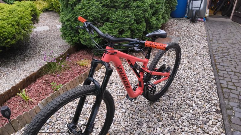 Specialized Stumpjumper | GX Eagle, čtyřpístkové brzdy Shimano SLX 🔥 