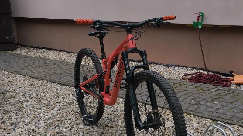 Specialized Stumpjumper | GX Eagle, čtyřpístkové brzdy Shimano SLX 🔥 