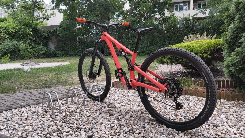 Specialized Stumpjumper | GX Eagle, čtyřpístkové brzdy Shimano SLX 🔥 