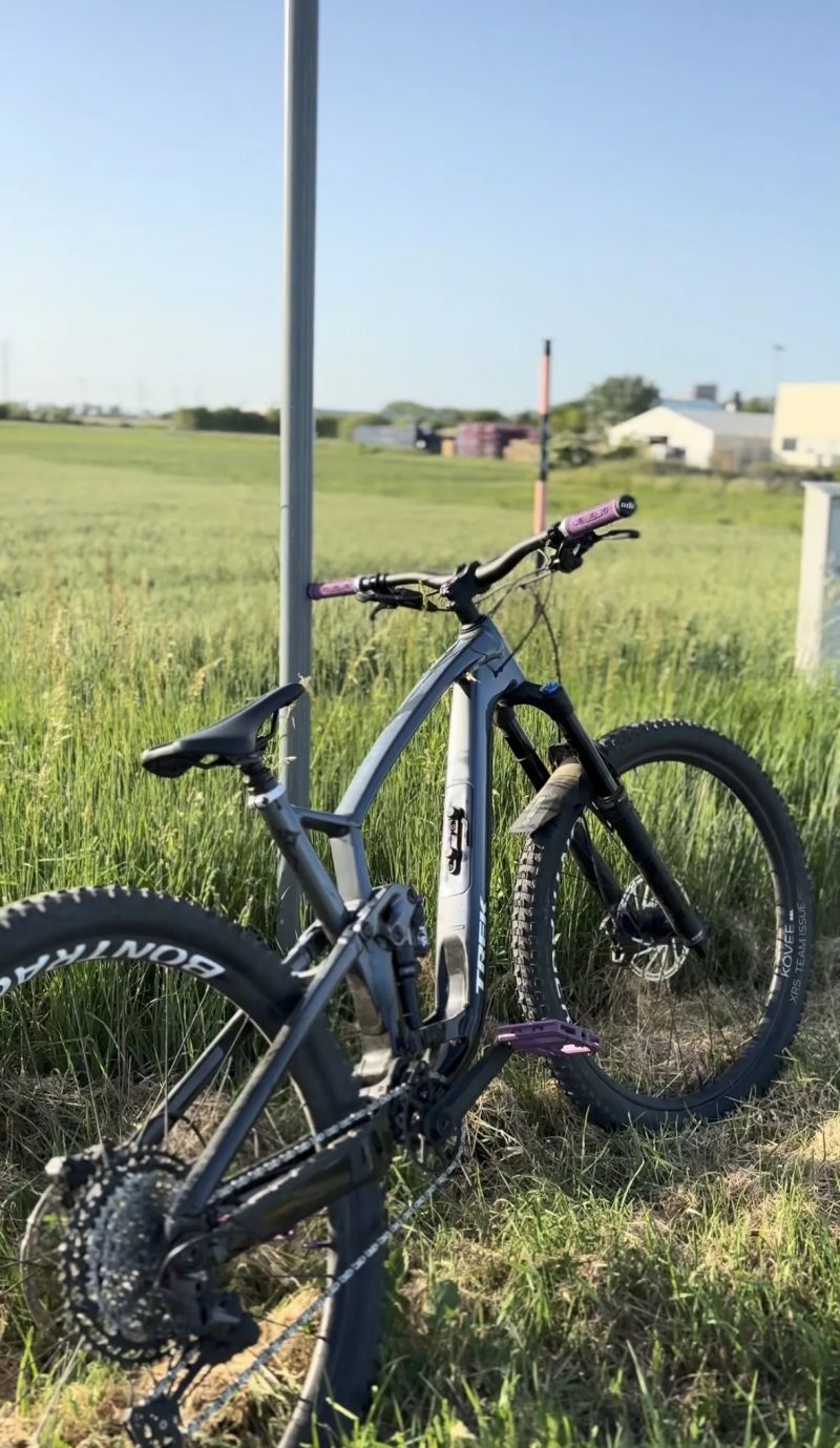 Trek FUEL EX 8 Gen 6