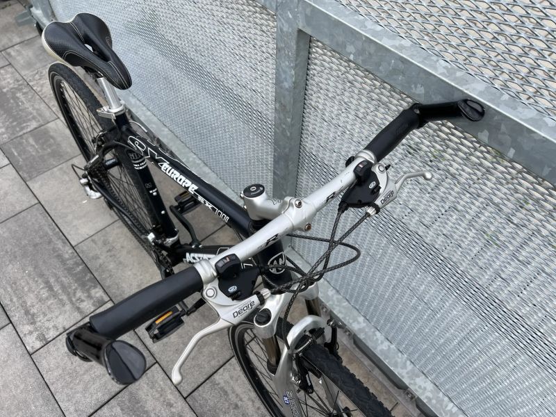 Acstar Europe SX 28" ( PC: 16.990kč ) Shimano Deore XT