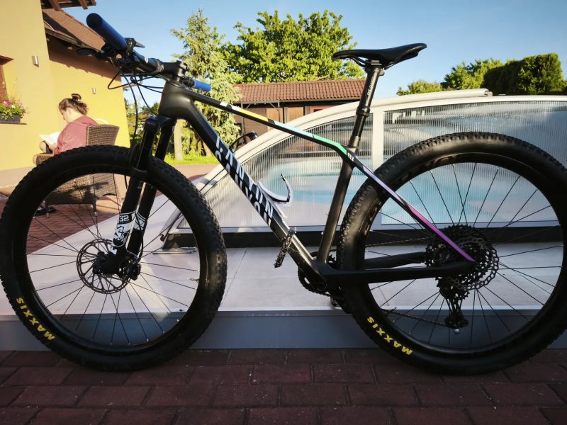 Canyon Exceed CF SLX 8 2023(karbon kola)