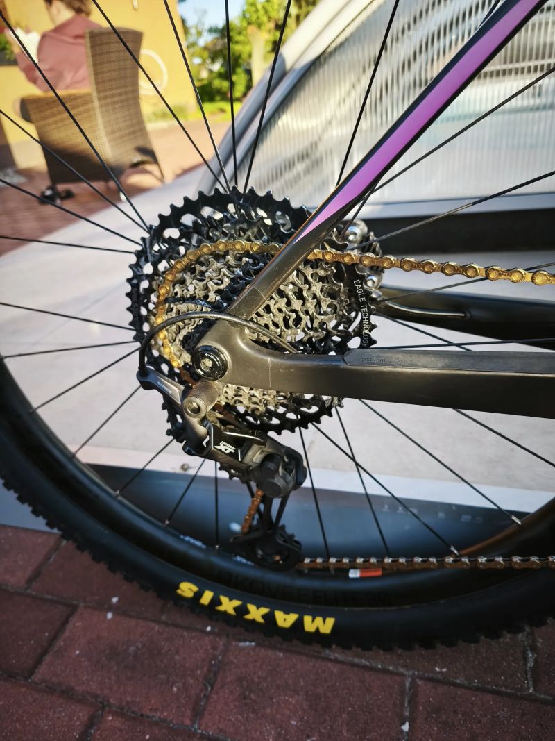 Canyon Exceed CF SLX 8 2023(karbon kola)
