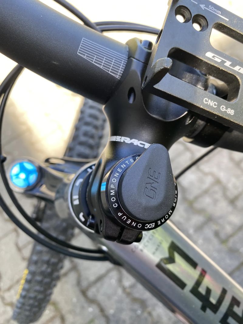 Commencal Meta TR velikost XL, Fox 36, Shimano Deore