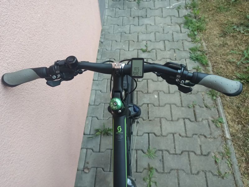 Trekingové kolo SCOTT SUB (top stav, Deore XT)
