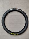 Brzdy Sram code, kotouče Shimano, destičky Galfer, WTB pneu