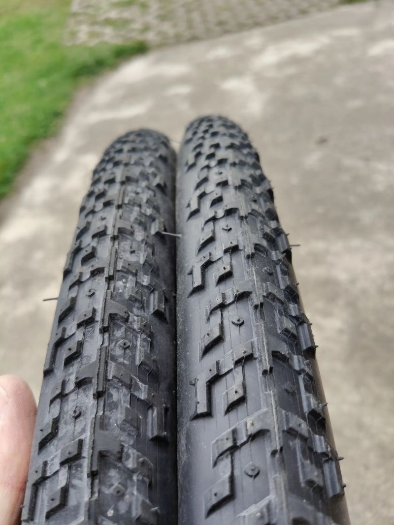 Brzdy Sram code, kotouče Shimano, destičky Galfer, WTB pneu