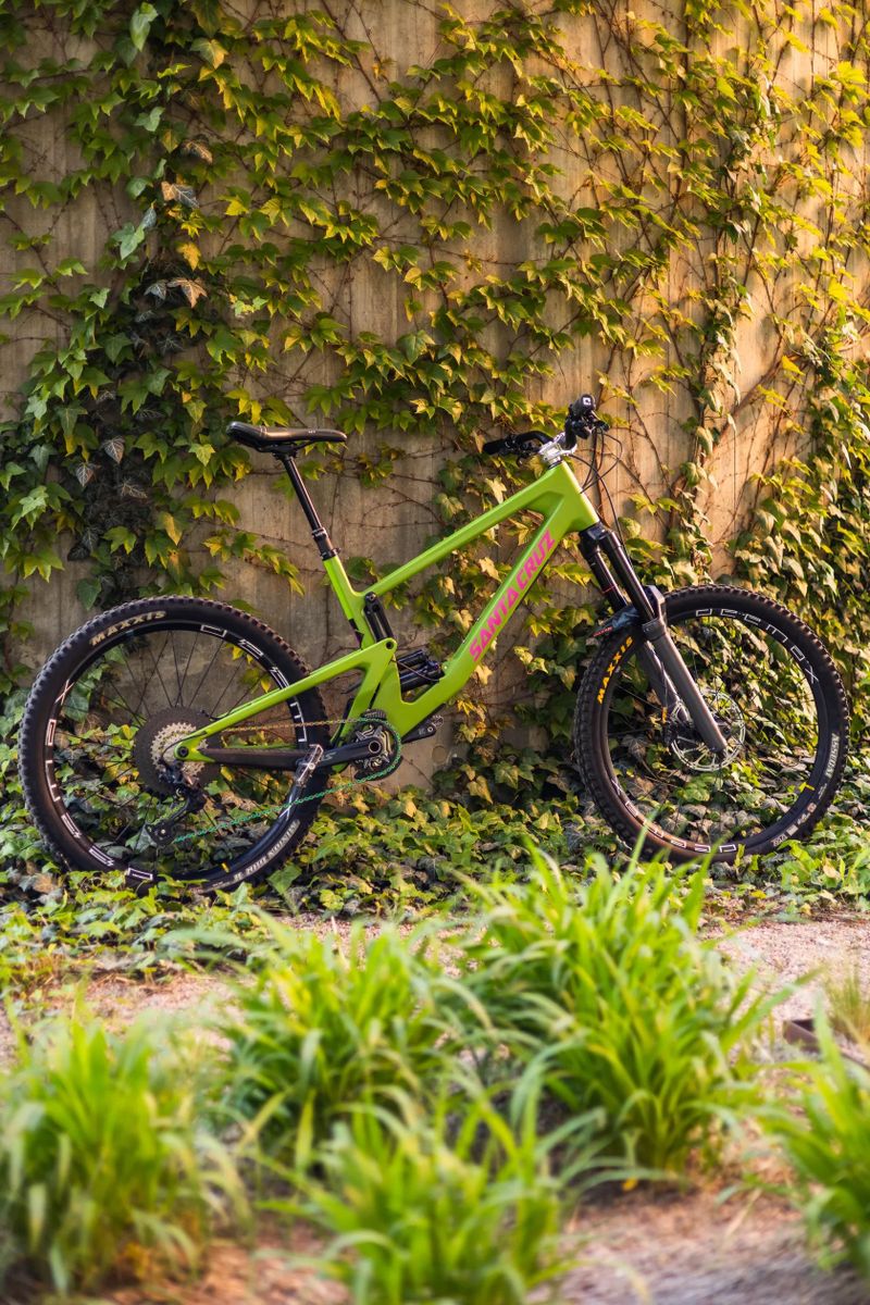 Santa Cruz Nomad 5 2023