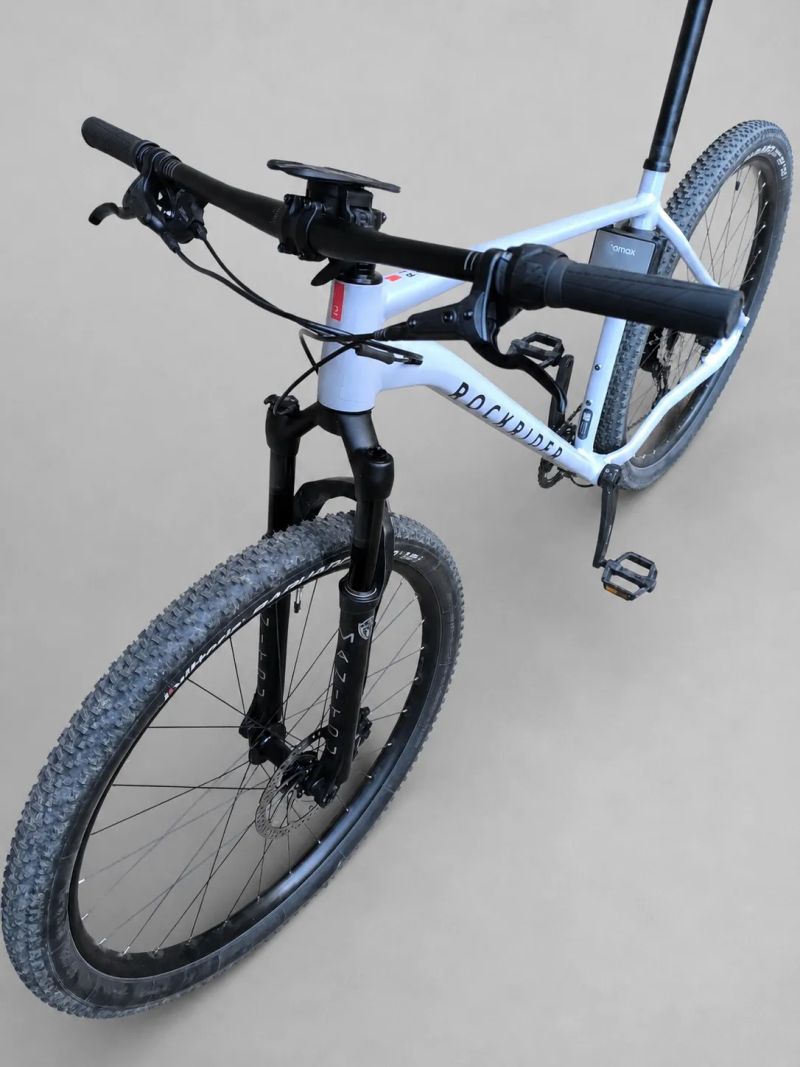 Rockrider XC Race 700 29" XL – téměř nové, Deore 1×11, Manitou, najeto do 200 km