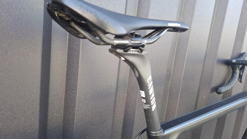 Canyon Ultimate CF SLX 8.0 Ultegra Di2 