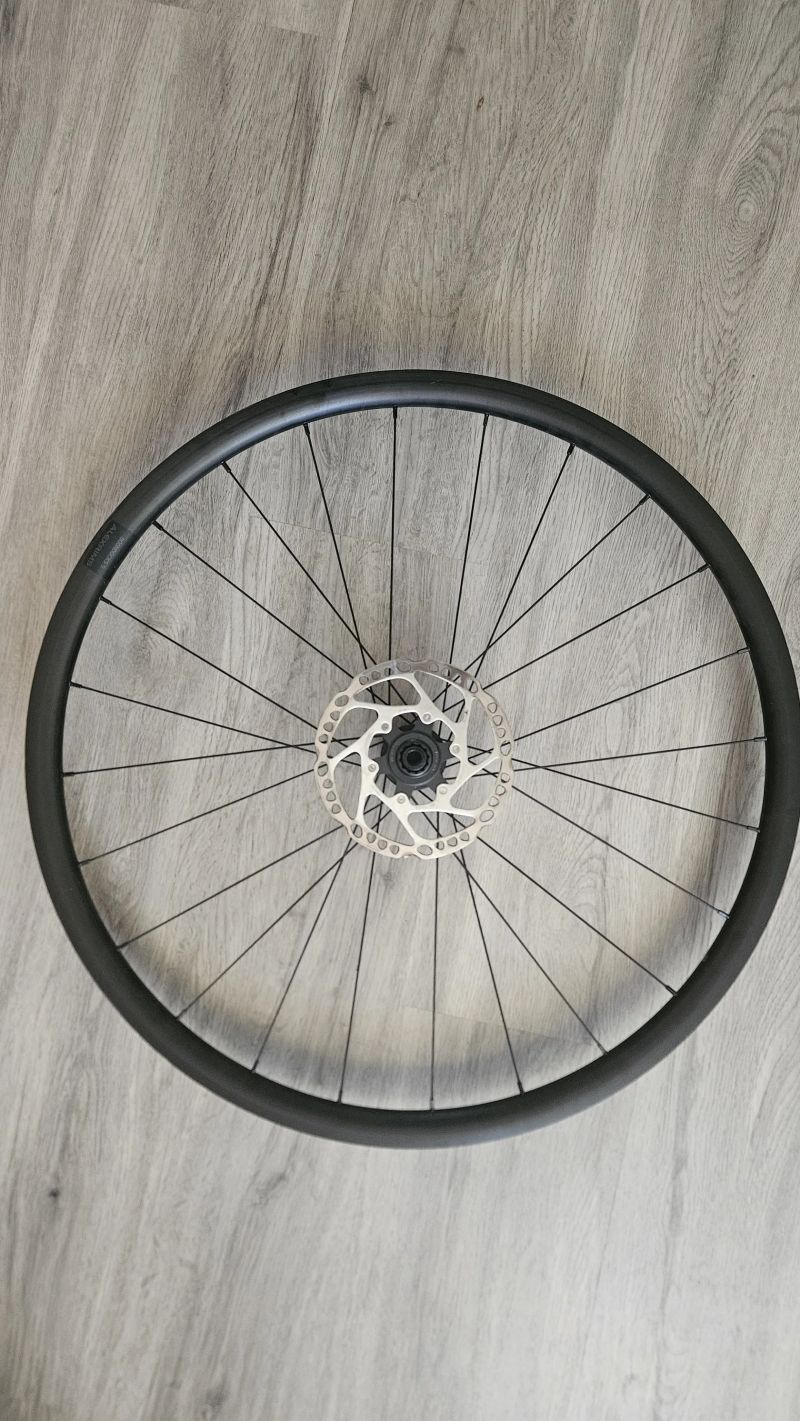 Zapletená kola alex rims 