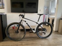 Trek PROCALIBER 9.7