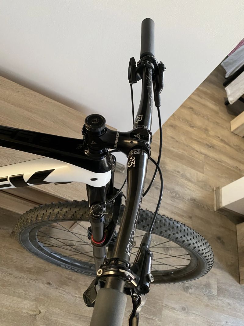 Trek PROCALIBER 9.7