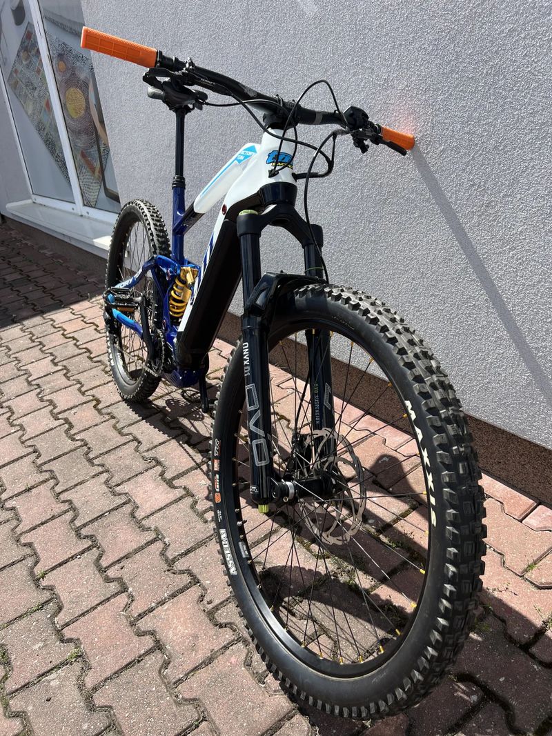 Celoodpružené elektrokolo TM