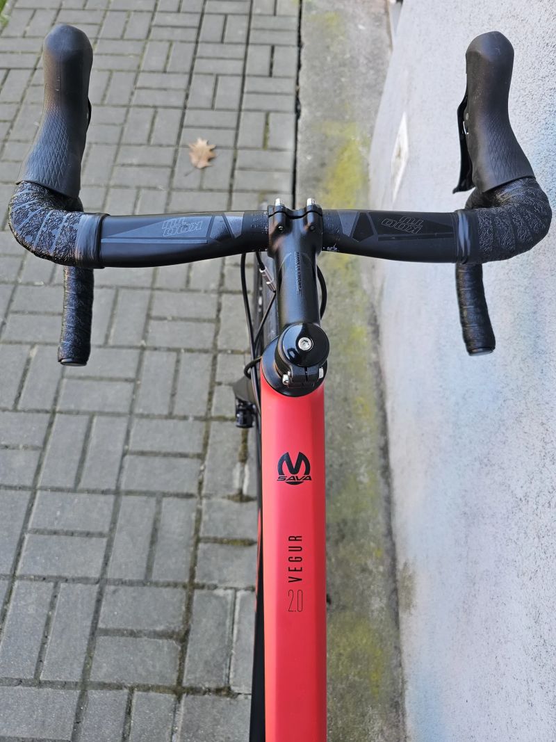 NOVÁ KARBONOVÁ SILNIČKA SAVA 9KG!!! PC 33000,-