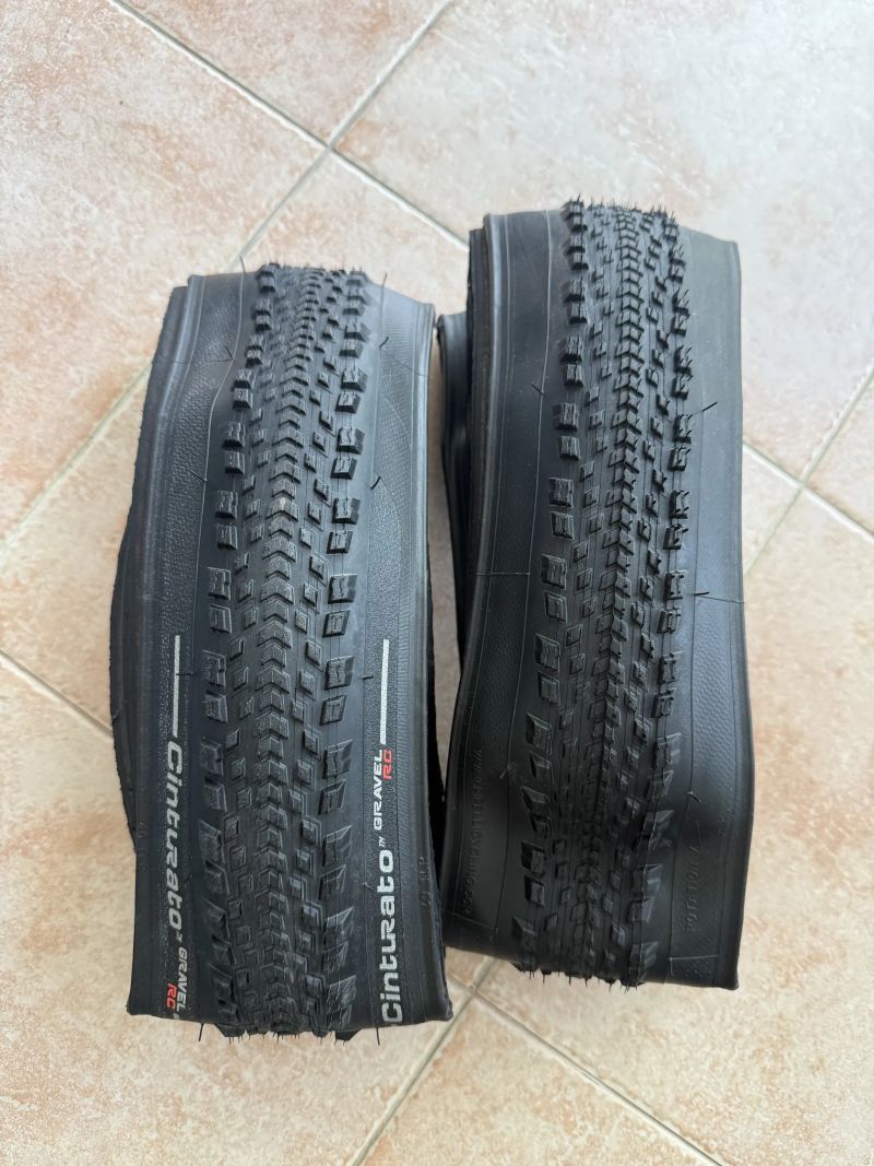 Plášť Pirelli Cinturato™ GRAVEL RC, 40 - 622, TechWall +, 60 tpi, SpeedGRIP, Black