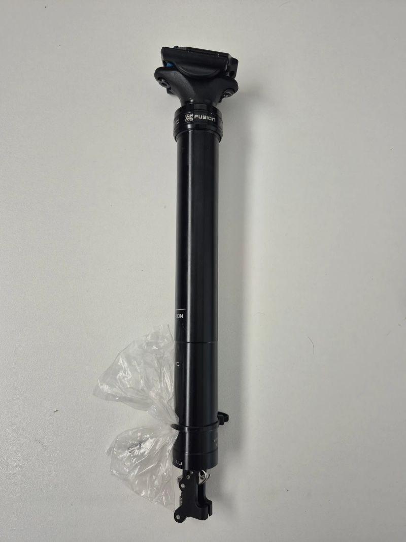 Teleskopická sedlovka X-Fusion Manic, 150mm, 30.9mm, páčka levá
