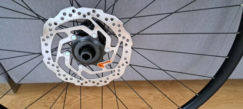 Nová - nejetá kola MTB / 29 ořech Micro spline 12 + brzdové kotouče
