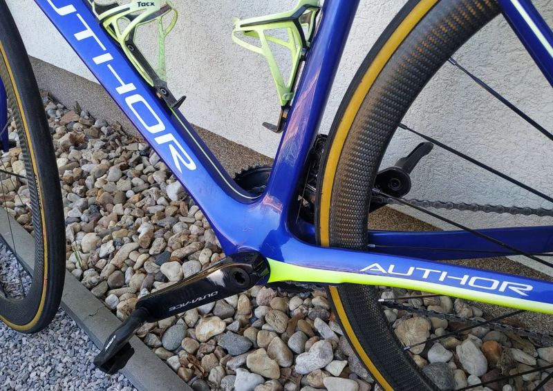 Author Charisma 77, Shimano Dura-Ace 9100, Mavic Cosmic Pro Carbon SL UST 45 mm