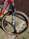 Canyon Lux CF SL 8.0 Race Team vel. M