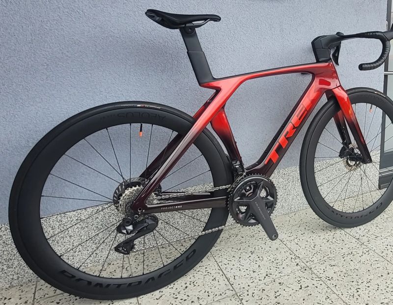 TREK MADONE SLR 7 / Shimano Ultegra R8170 Di2
