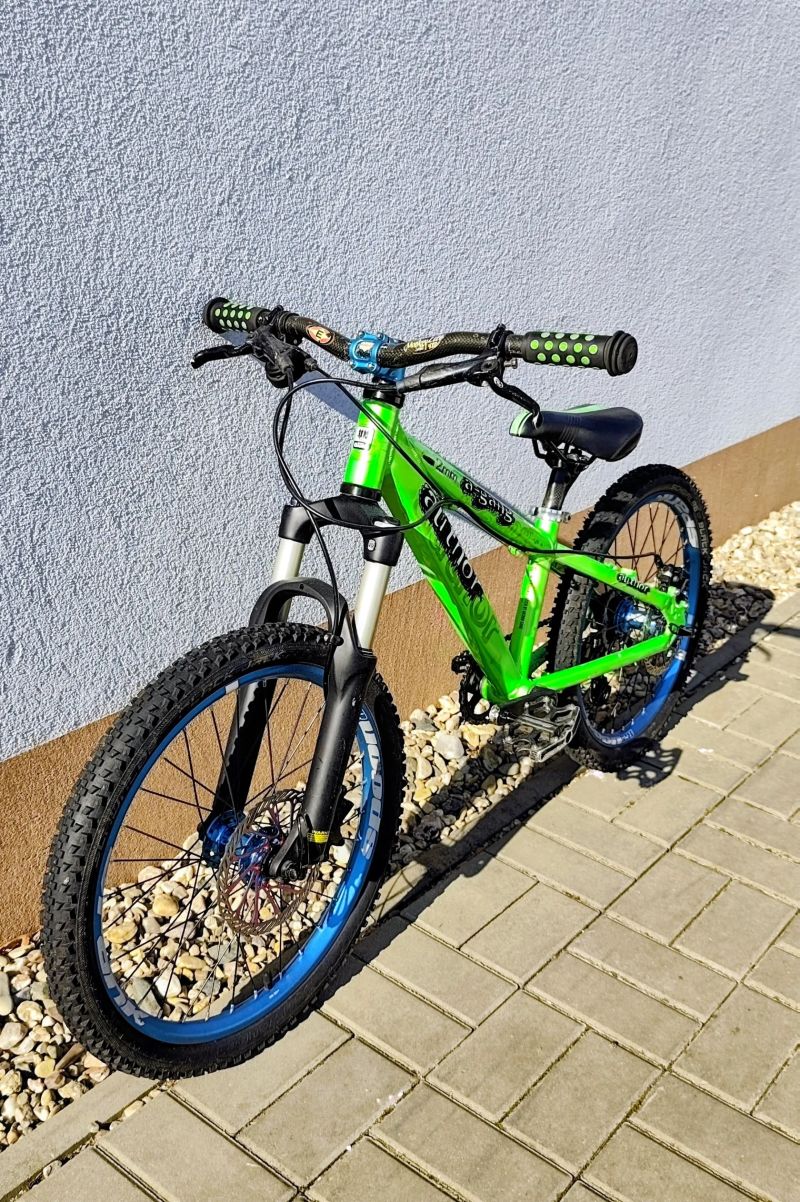 Prodám dětské kolo velikost 20“ (ideální i do bikeparku)