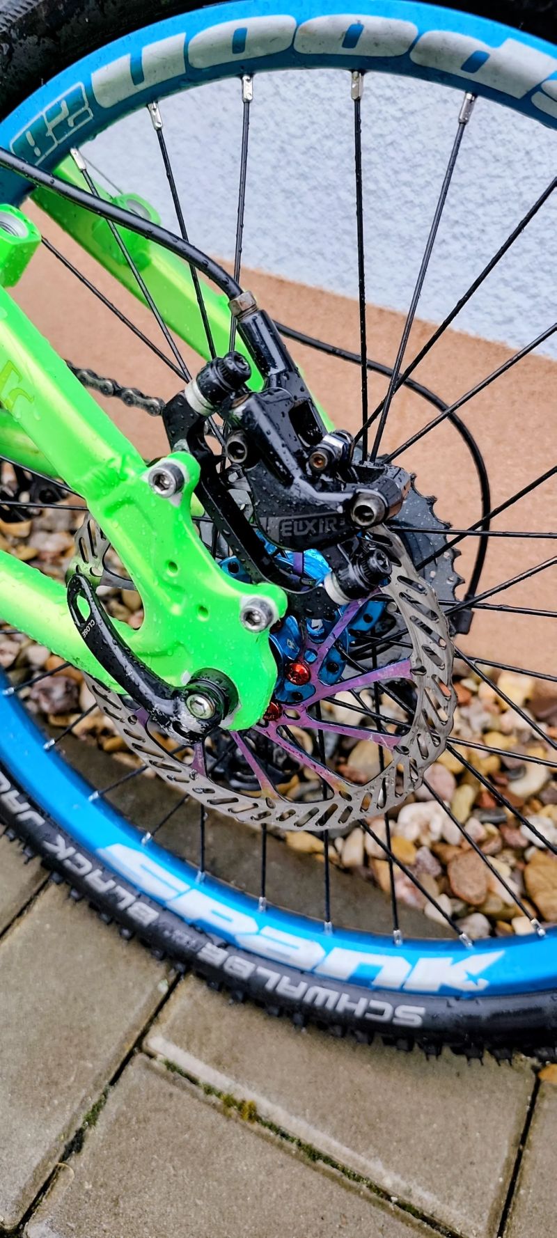 Prodám dětské kolo velikost 20“ (ideální i do bikeparku)