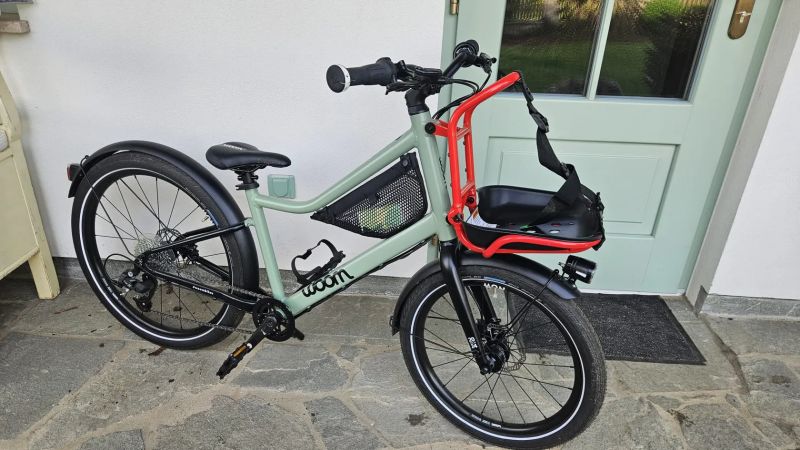 Lehké stylové dětské kolo Woom 5 NOW 24"