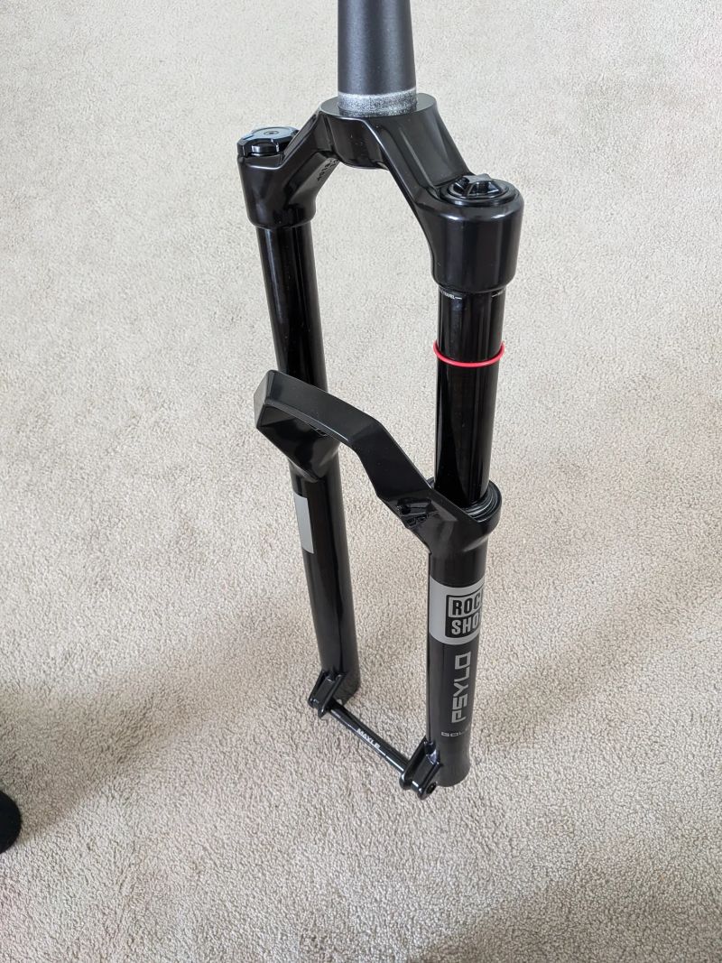 PRODÁM: RockShox Psylo Gold RC – ÚPLNĚ NOVÁ 29 140mm