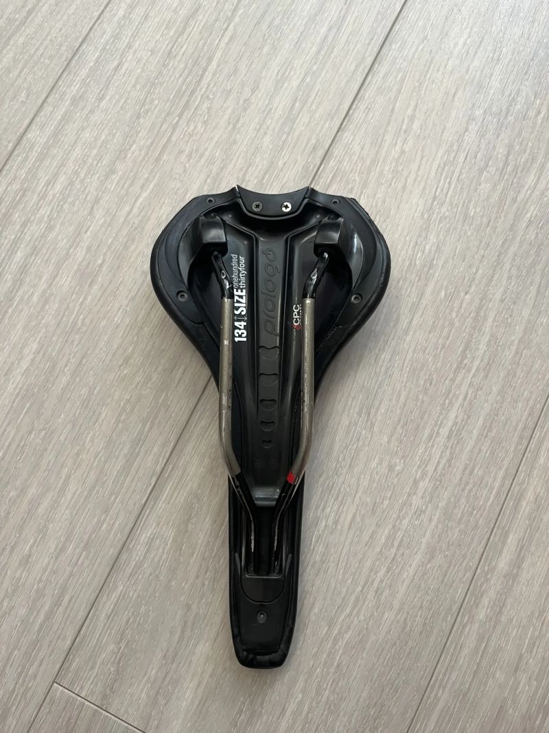 silniční sedlo Prologo Nago Evo CPC 134mm