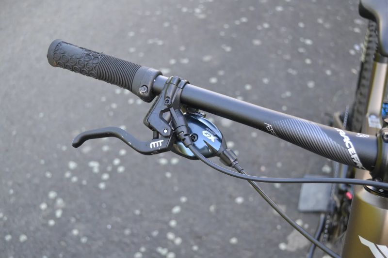 Radon Slide Trail 8.0 Carbon (XL) zdvihy 150/150 mm