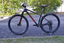 Rocky Mountain Vertex Carbon 70 (L) Stav nového 10 kg