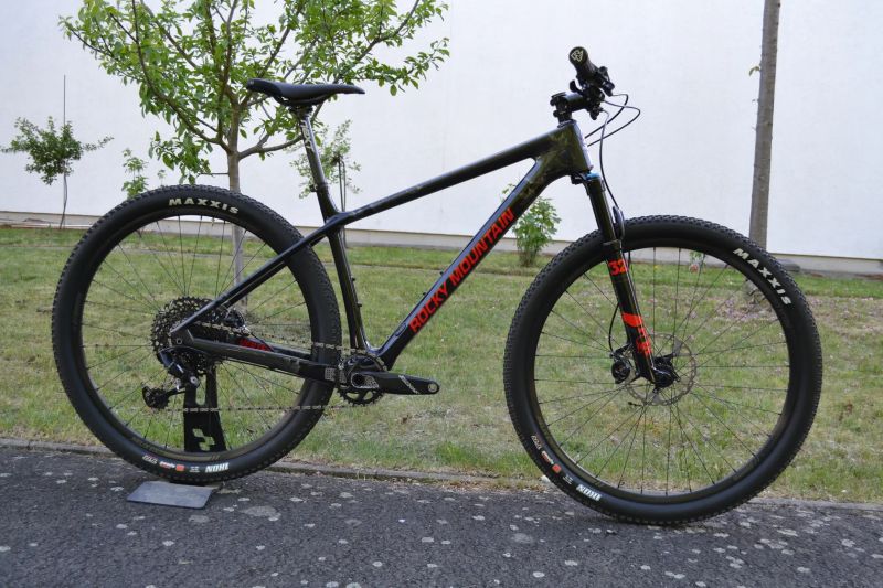 Rocky Mountain Vertex Carbon 70 (L) Stav nového 10 kg