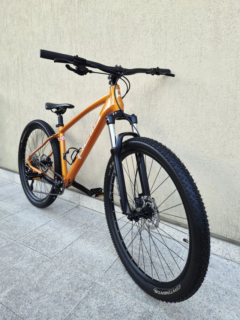 #69 Zánovní Pells Razzer junior 27,5“ pro 150-165 cm