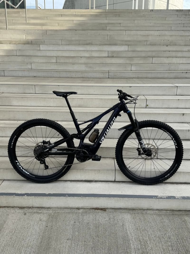 Specialized Turbo Levo, velikost M, 29“