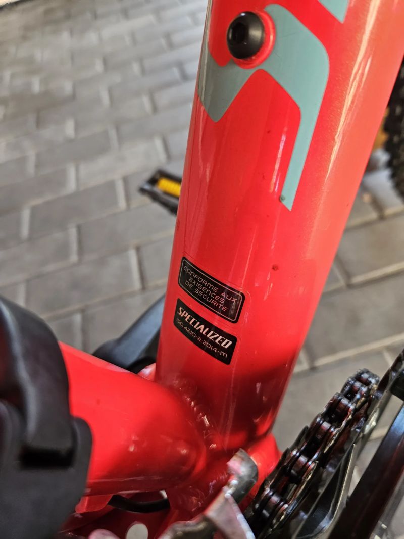Specialized Jett Comp 29 2018 Horske kolo