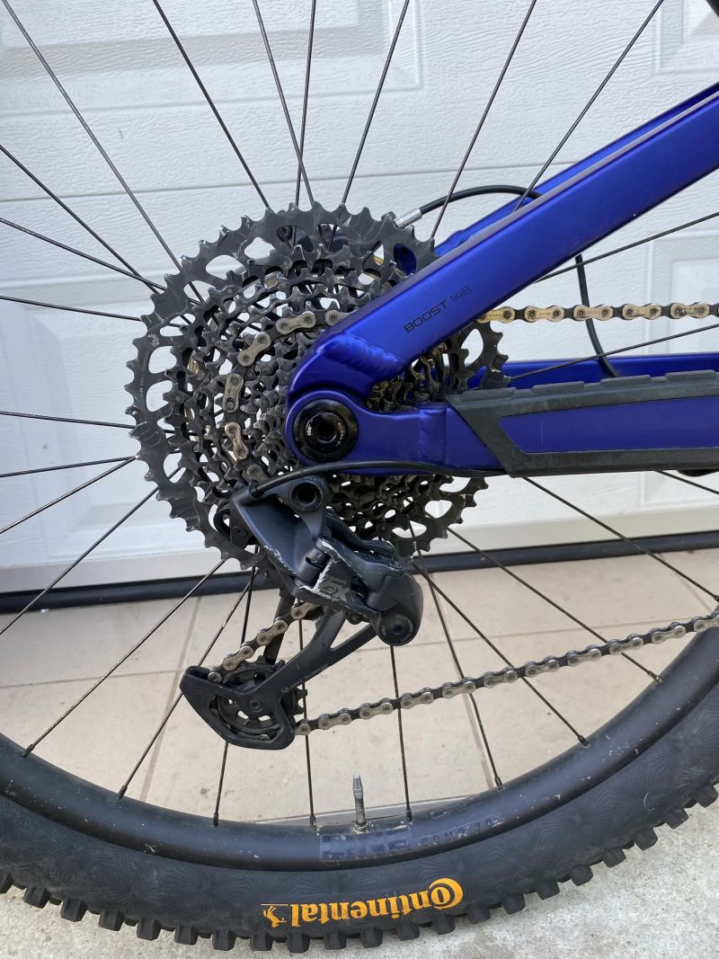 Trek Slash 8