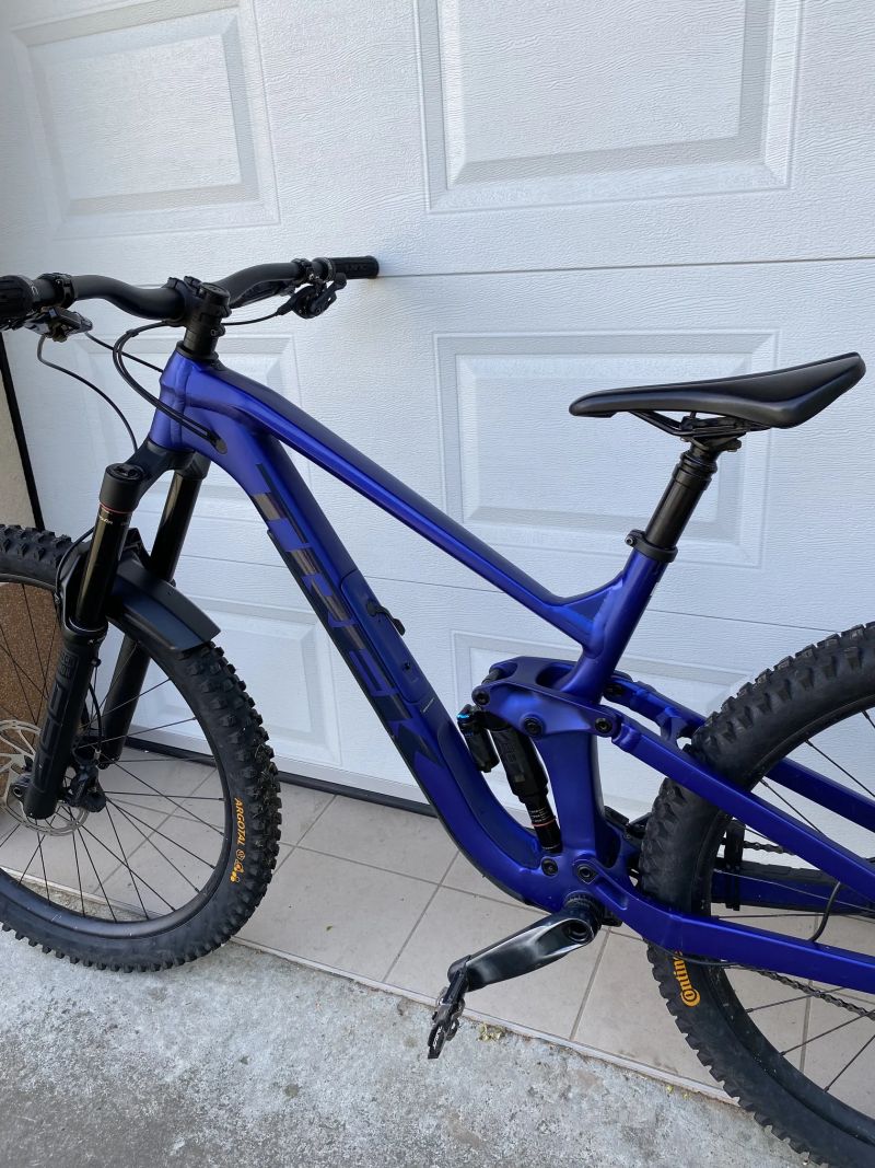 Trek Slash 8