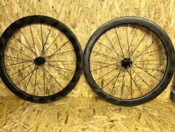 Kola Hyper 50mm keramická ložiska.ořech Shimano i SRAM