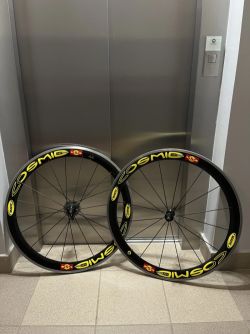 Silniční aero karbon kola Mavic Cosmic Carbone SSC – TOP stav