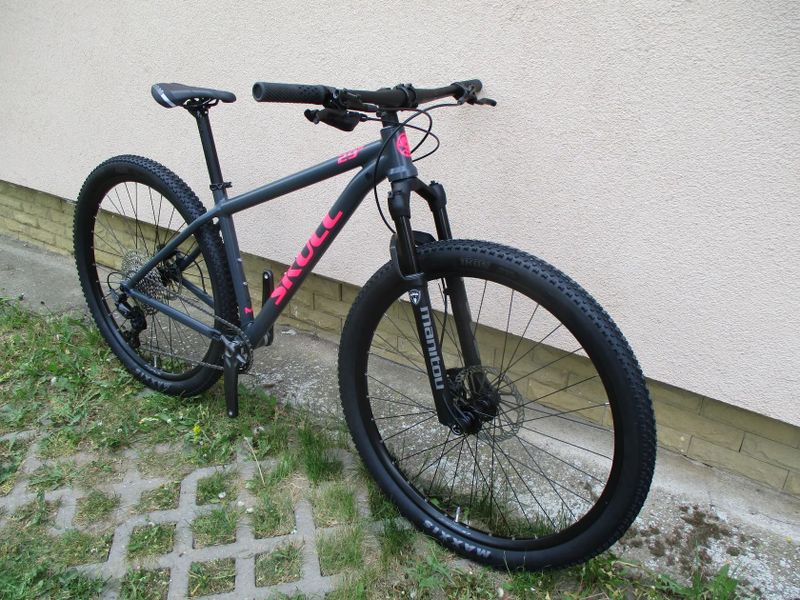 Nové lehké 29" kolo RB CR 17", vidlice Manitou Markhor air, Shimano Deore 1x12, BOOST pevné osy